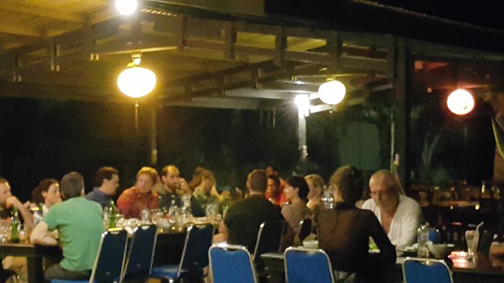 Kampoeng Nelayan Hotel Palu Luaran gambar