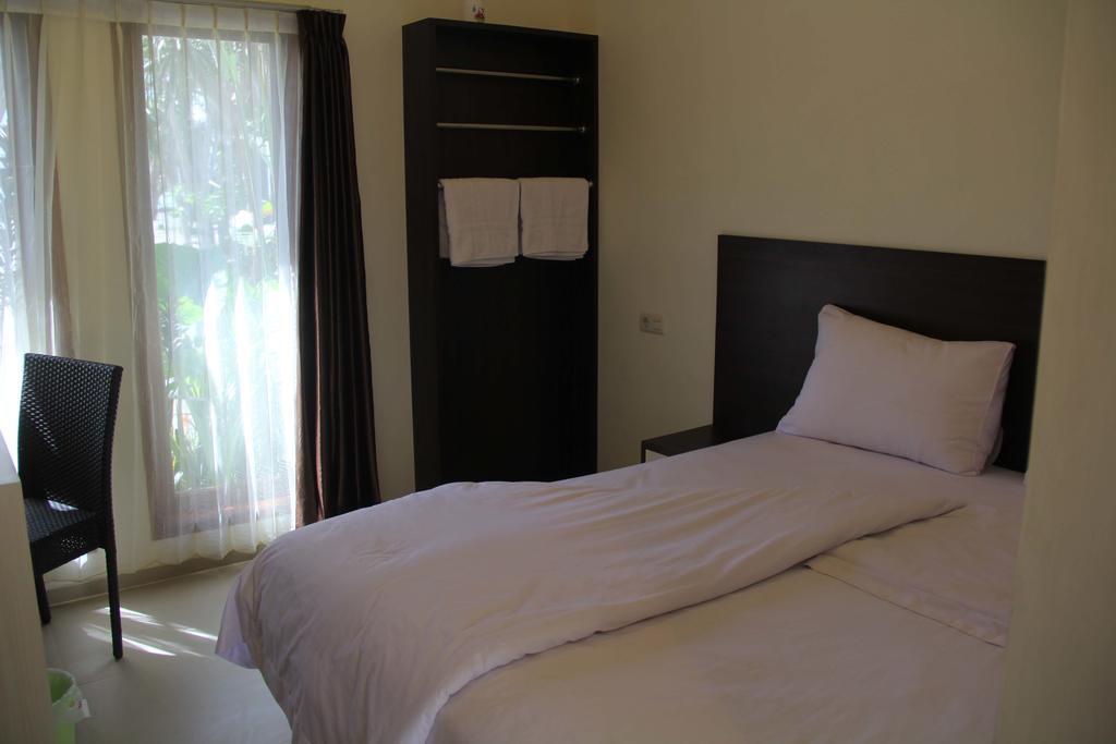 Kampoeng Nelayan Hotel Palu Luaran gambar