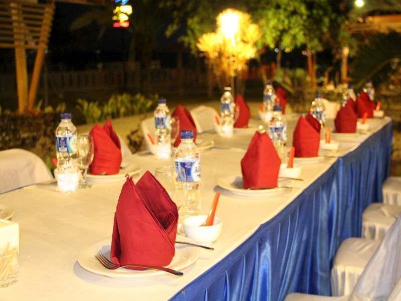 Kampoeng Nelayan Hotel Palu Luaran gambar