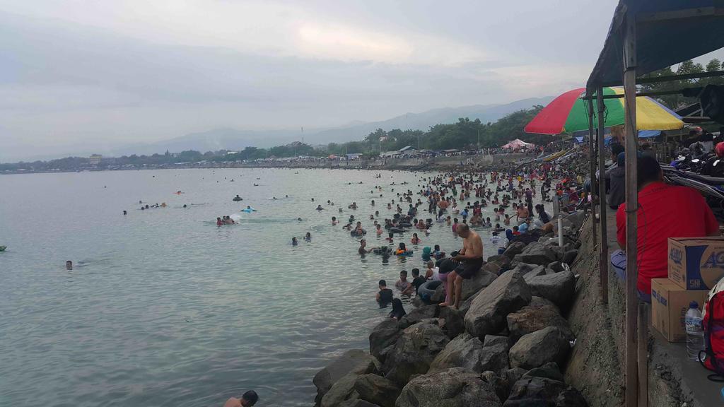 Kampoeng Nelayan Hotel Palu Luaran gambar