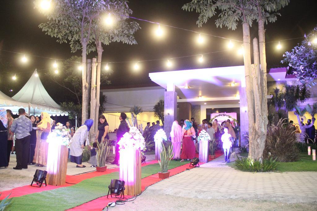 Kampoeng Nelayan Hotel Palu Luaran gambar